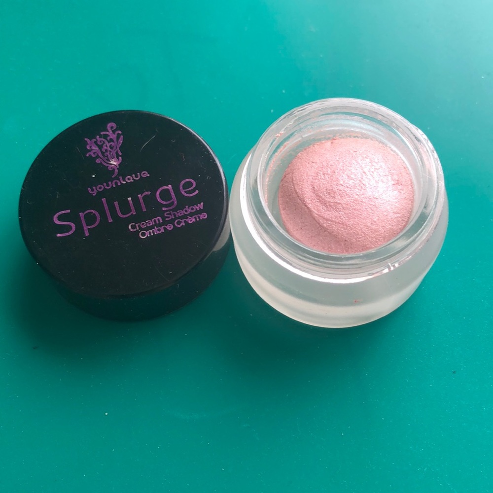 Younique splurge cream shadow hopeful